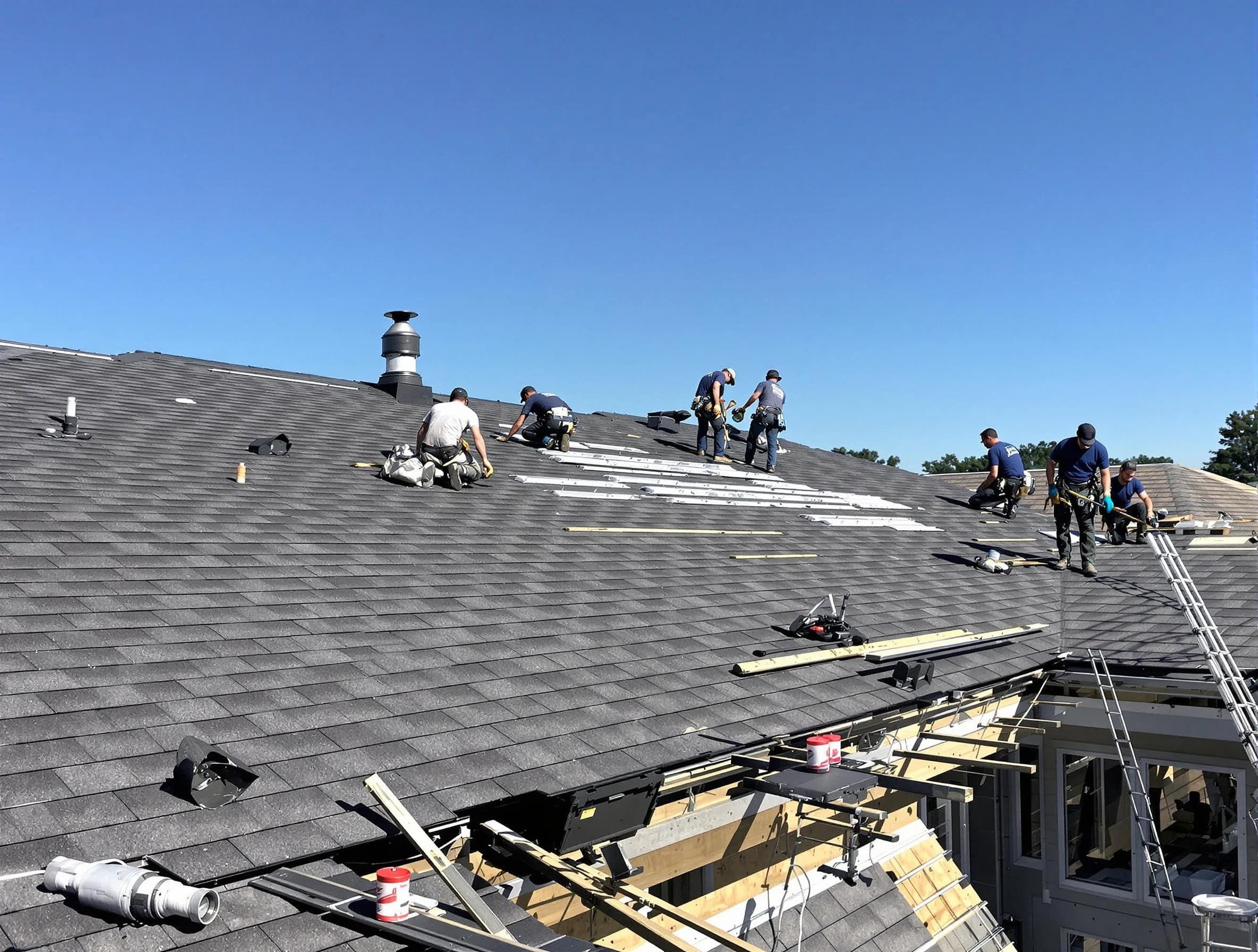 North Royalton Roofing Company experts performing roof installation in North Royalton, OH